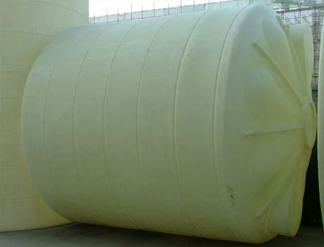 ���σ���