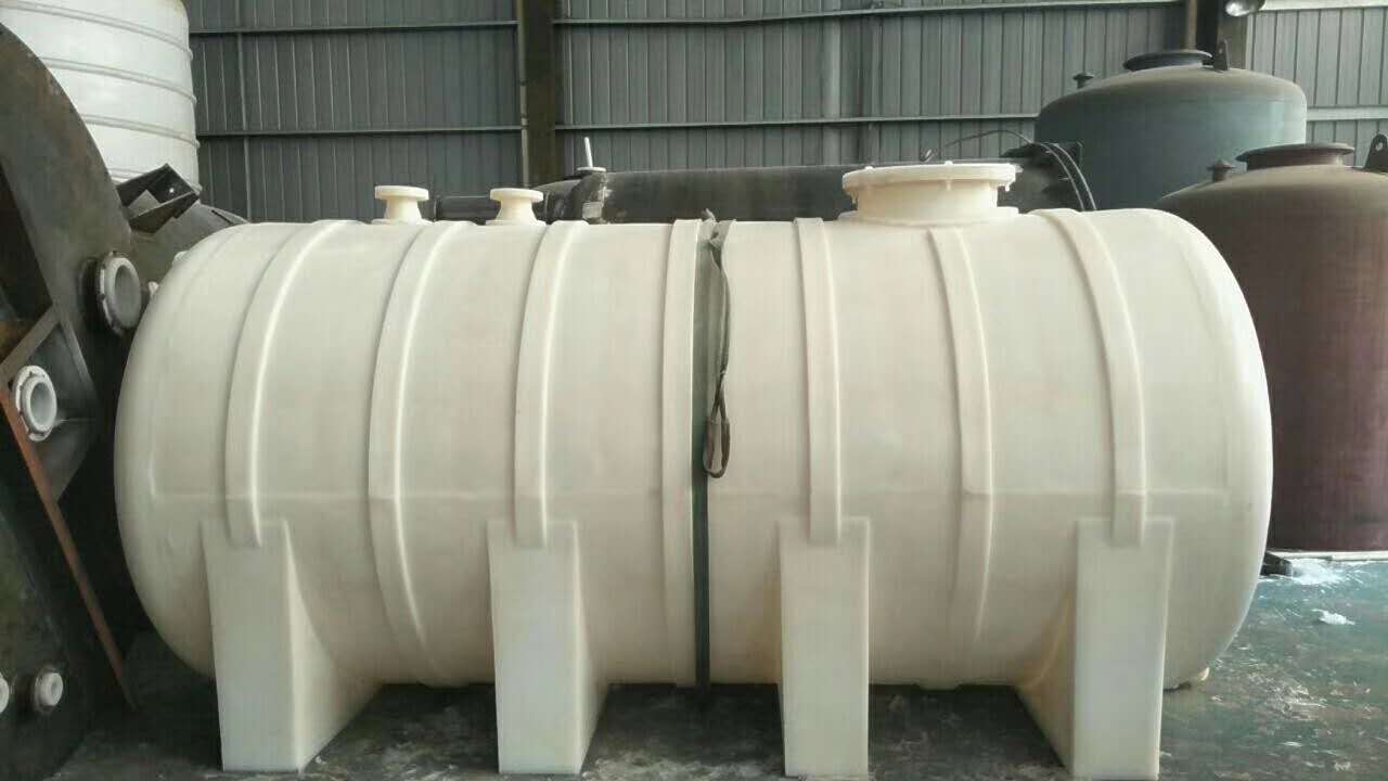 20噸塑料儲罐不知道的安裝技術(shù)和方法
