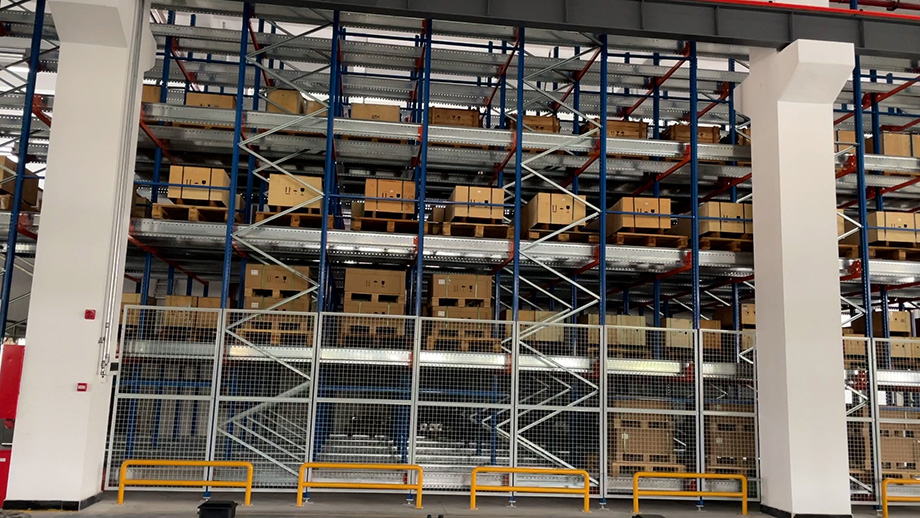 防爆伺服電機(jī)備貨倉(cāng)庫(kù)